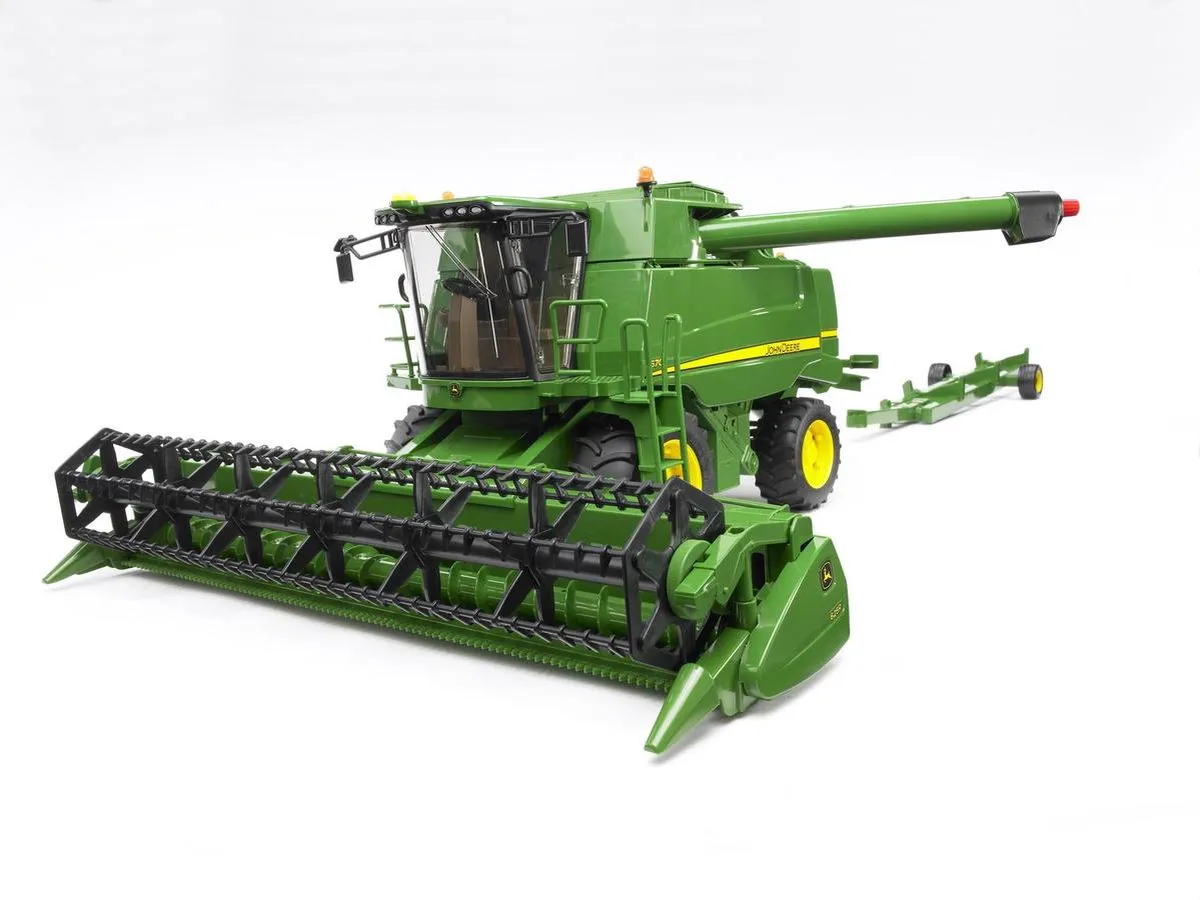 Bruder John Deere T670i Maaidorser