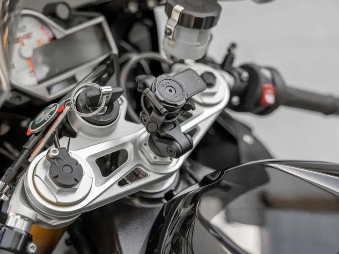 Quad Lock QLM-FSM-PRO Telefoonhouder Motorfiets - Stangbevestiging - Zwart - afbeelding 5 van 6