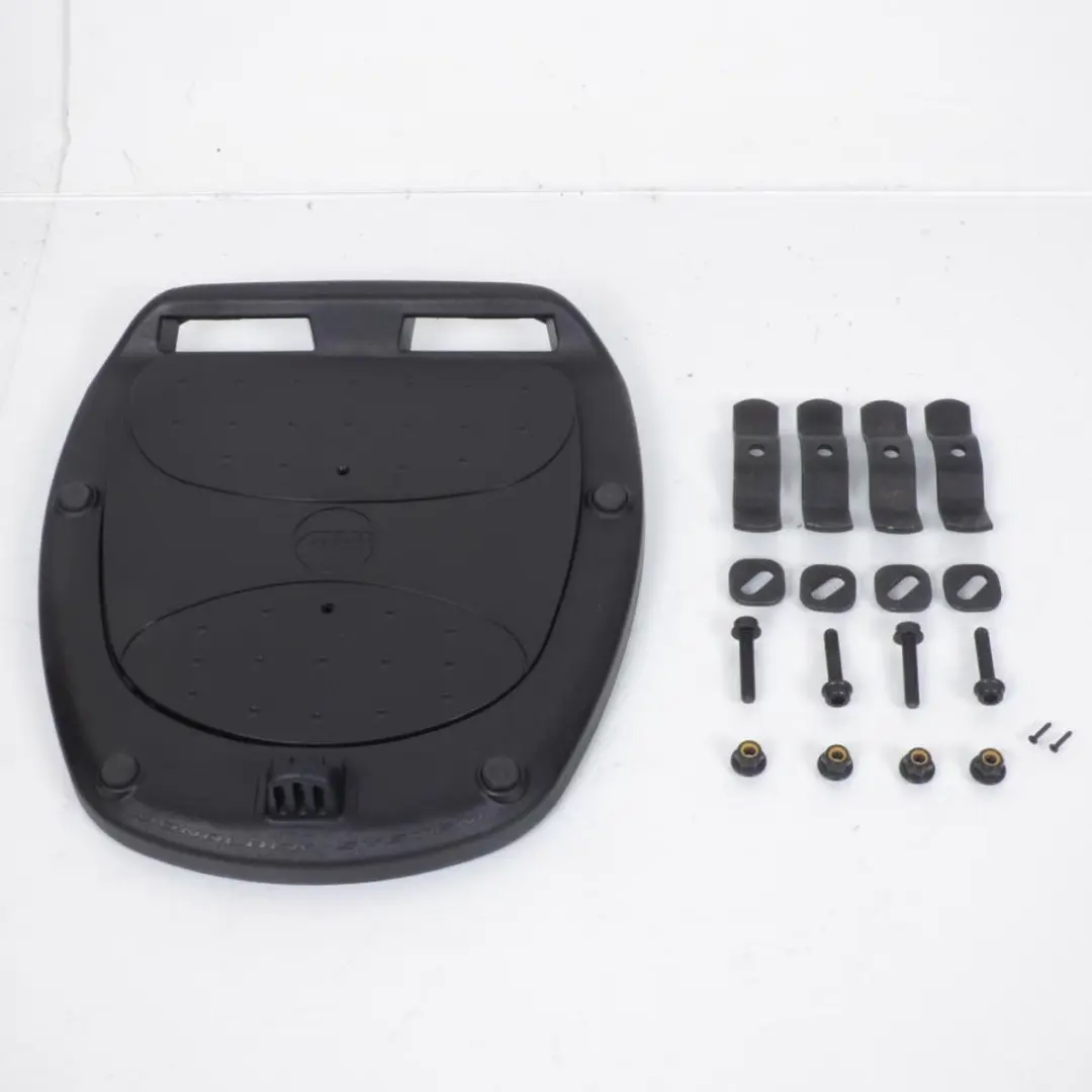 Top case 37L GIVI Monolock pour moto scooter B37 NT Neuf