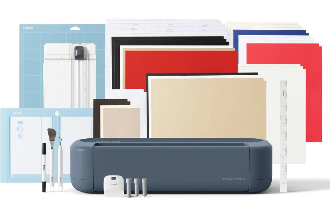 Cricut Maker 5 Essential Bundel