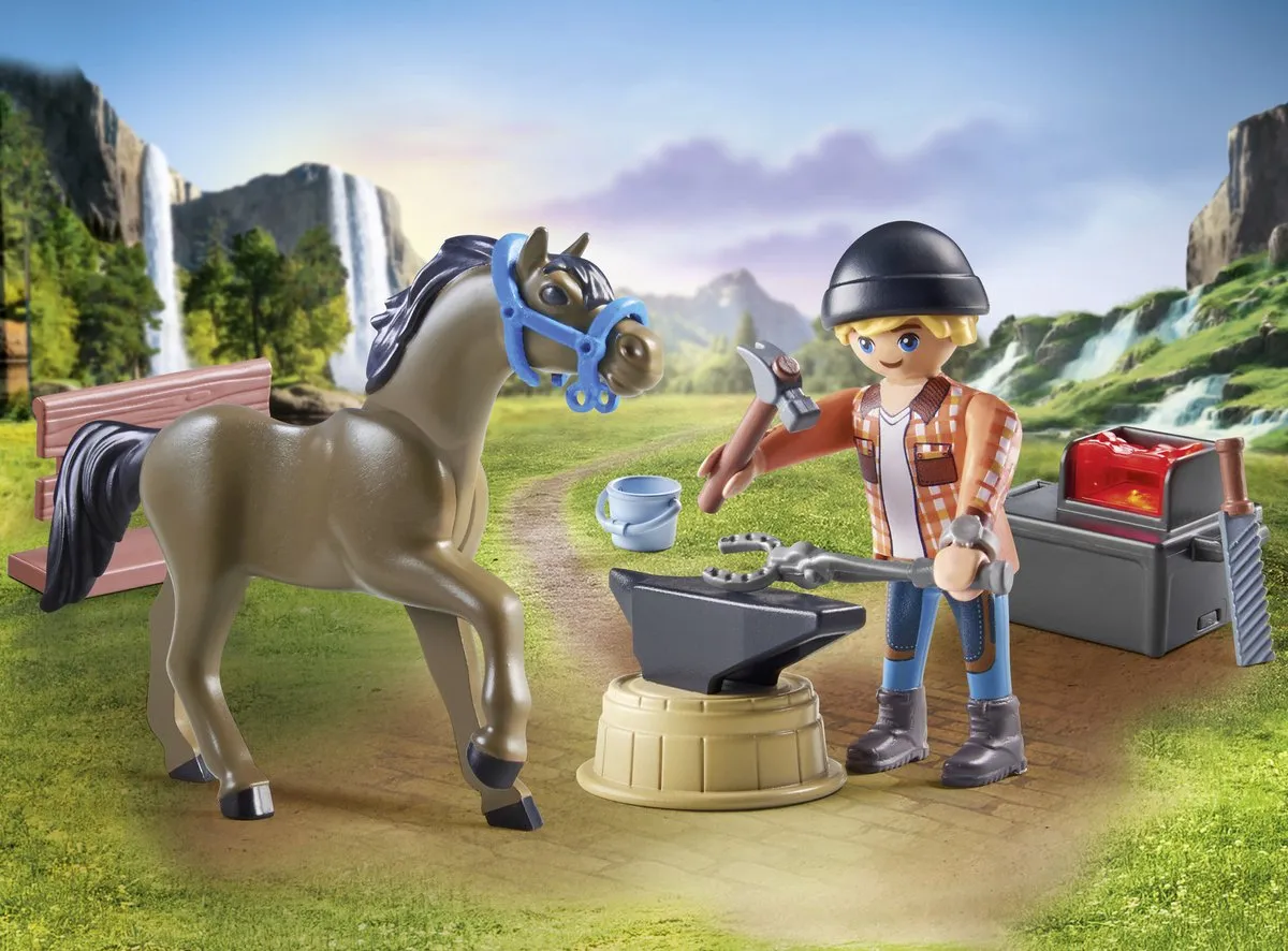 Playmobil Horses of Waterfall Hoefsmid Ben & Achilles 71357 - Multikleur