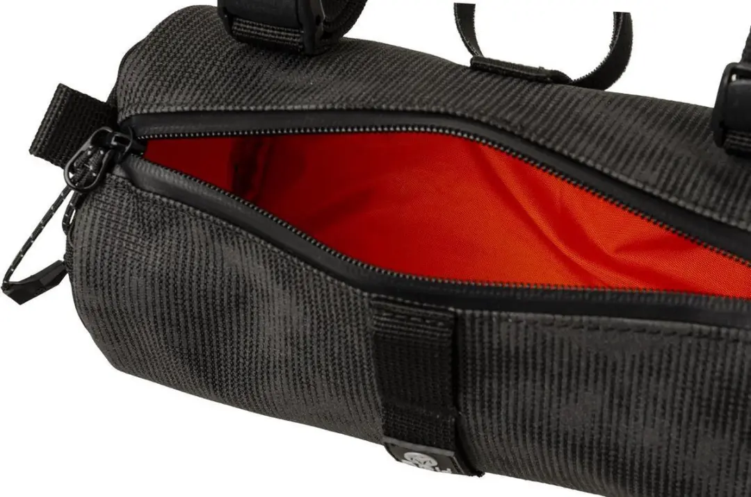 AGU Venture Reflective Mist Stuurtas 1.5L - Zwart Reflecterend