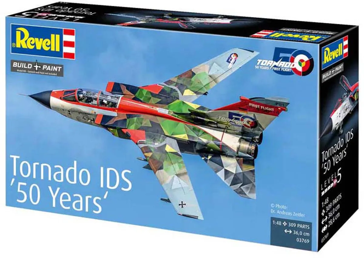 Revell 03769 Panavia Tornado Modelbouwpakket 1:48 - Straaljager - 309 Onderdelen