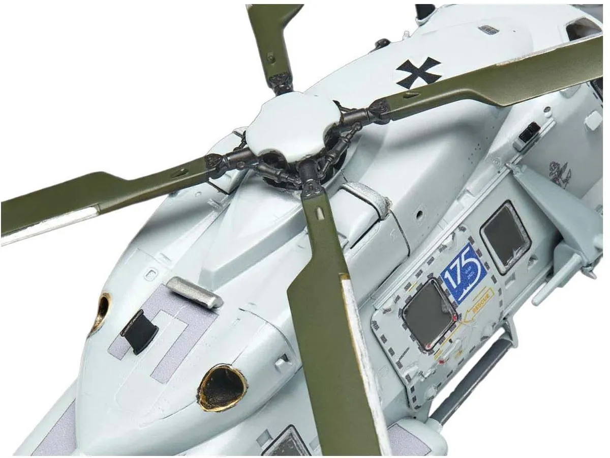 Revell Militaire Voertuigen NH90 NFH Navy 1:72 Modelbouwpakket - 159 Onderdelen