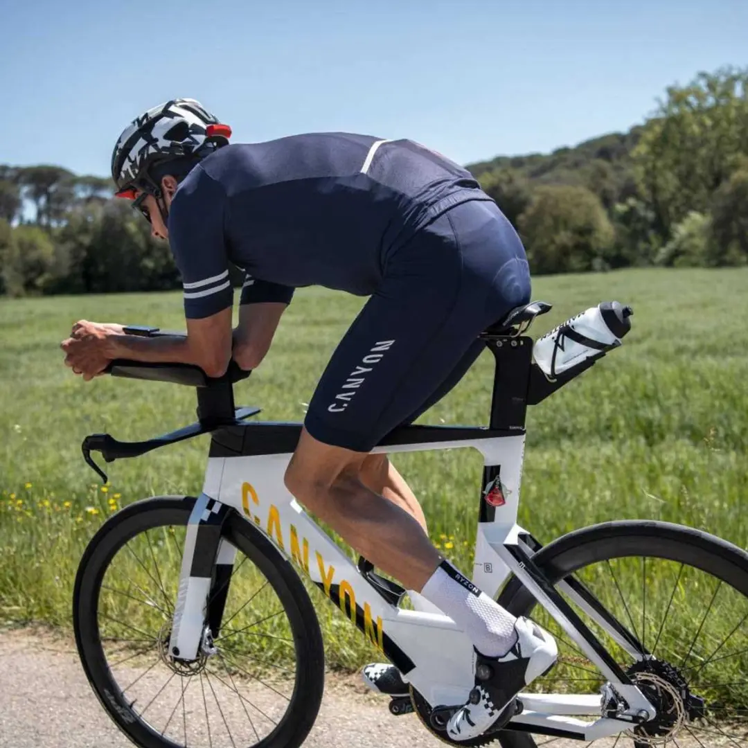 Ergon SR Tri Men Mid Titanium Zadel 130mm - Zwart - afbeelding 4 van 5