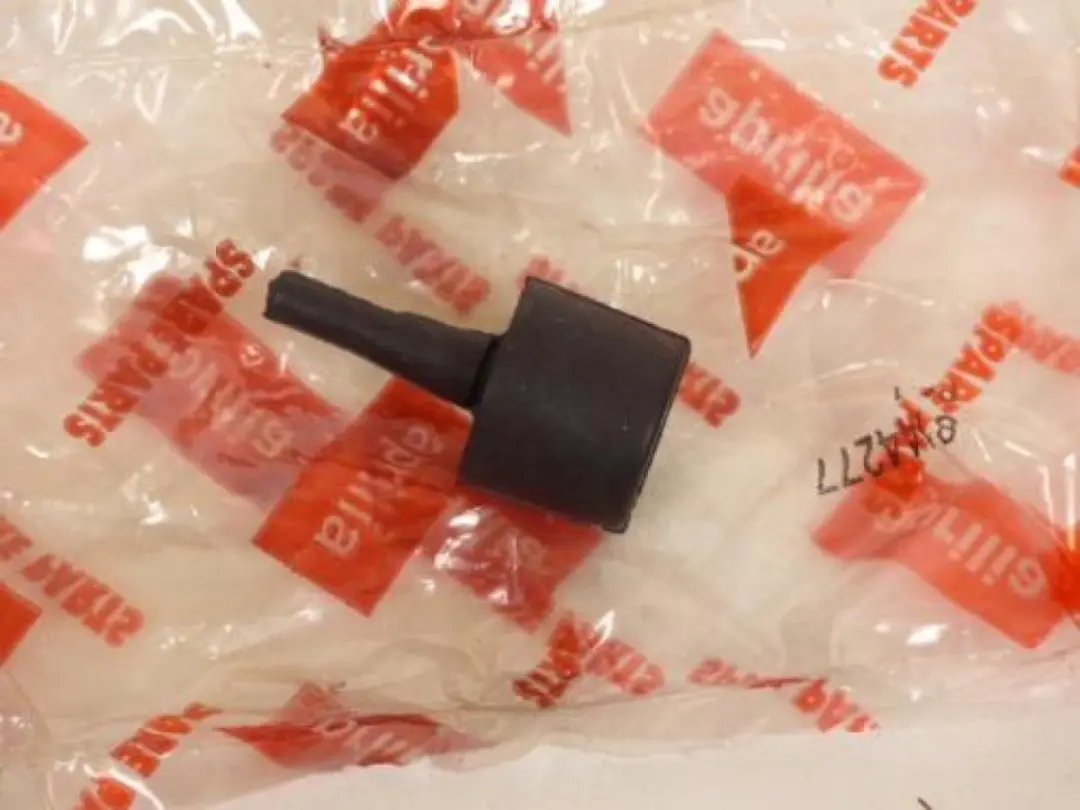 divers plastic voor scooter aprilia 100 scarabeo 2000 ap8144277 nieuw