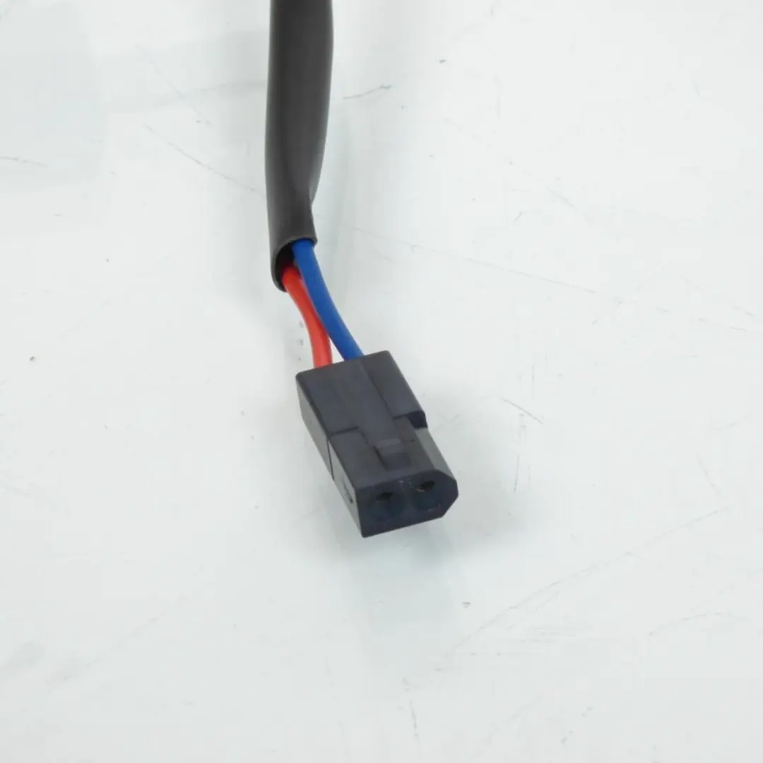 Clignotant avant droit pour scooter Aprilia 150 Scarabeo 1999 à 2004 AP8127133