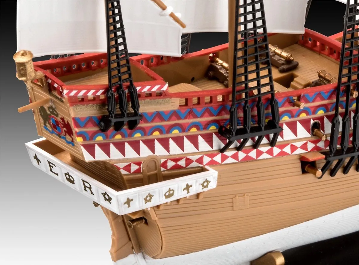 Revell Modelset HMS Revenge 65661 - 67 Onderdelen - Multicolor