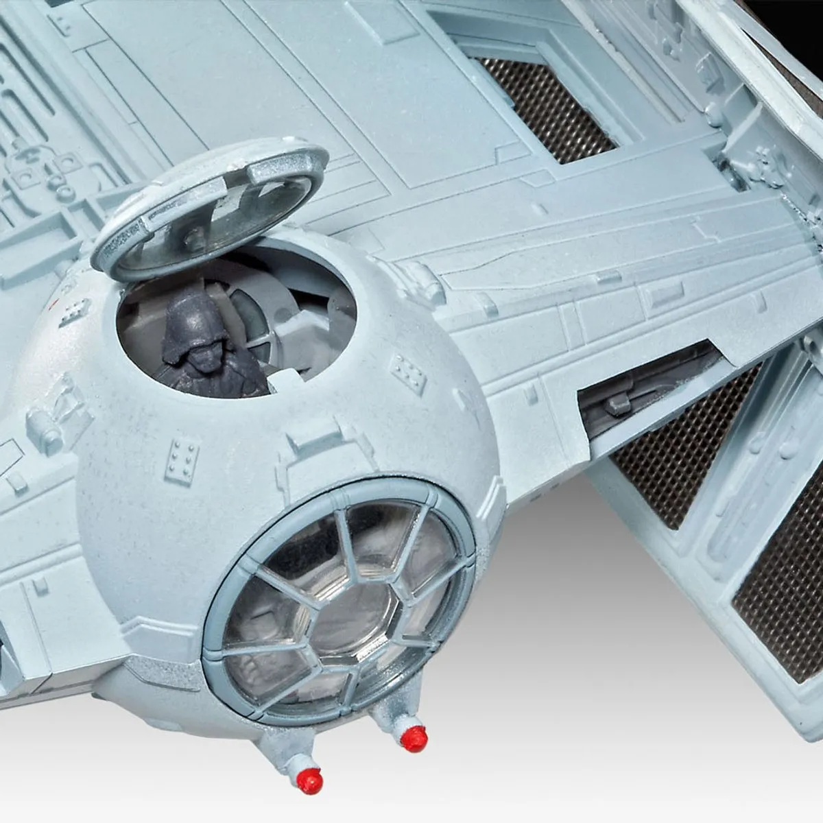Revell Star Wars Darth Vaders TIE Fighter Modelbouwpakket 1:121 - 21 Onderdelen