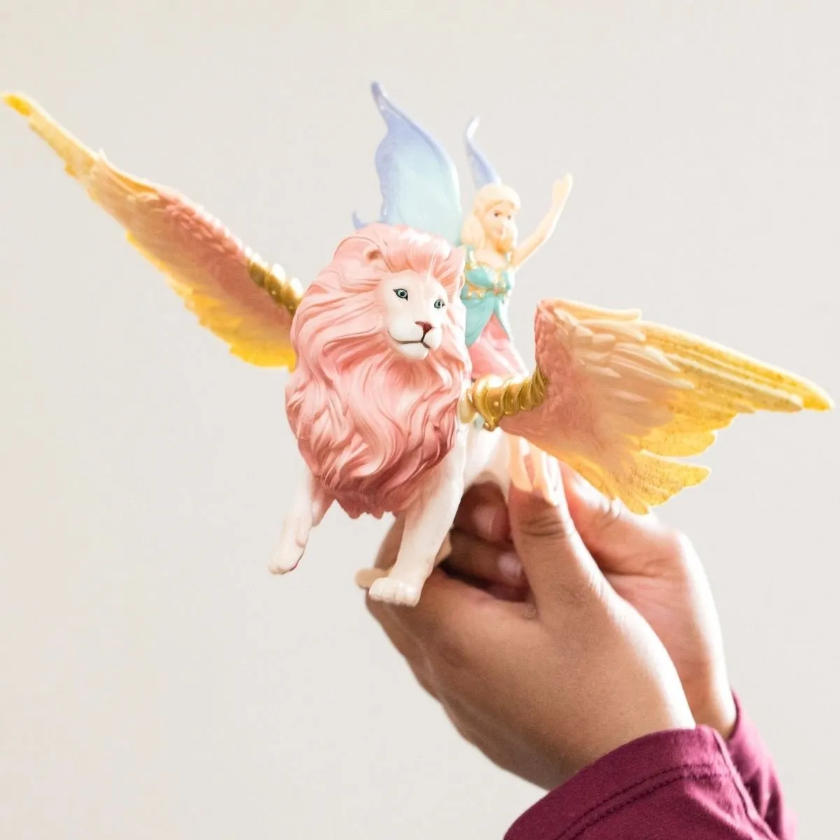 Schleich Bayala Elfje op Gevleugelde Leeuw 70714