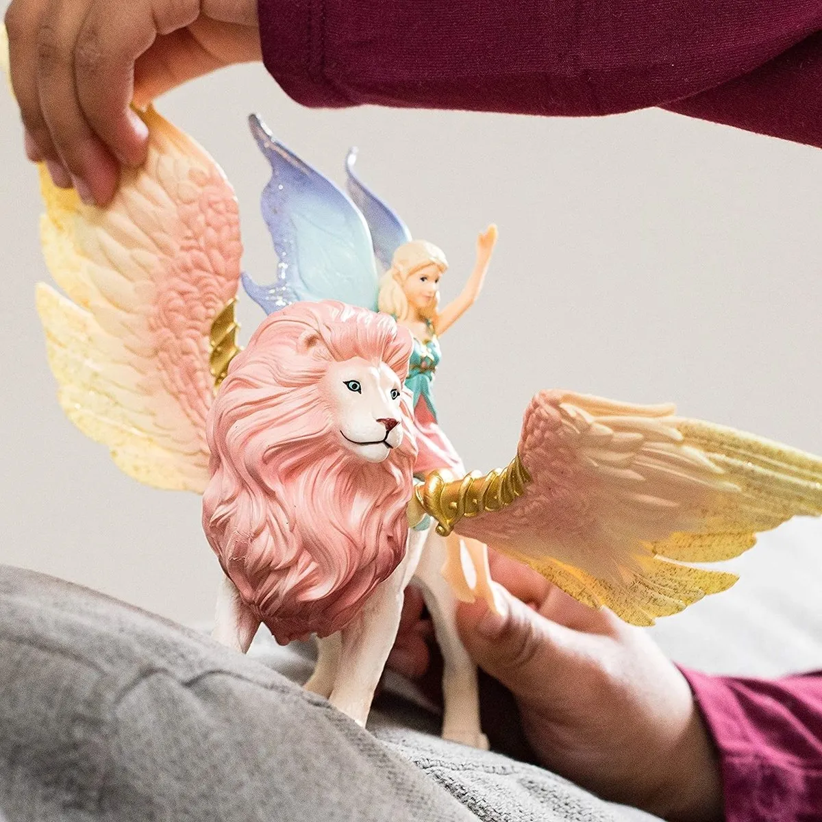 Schleich Bayala Elfje op Gevleugelde Leeuw 70714