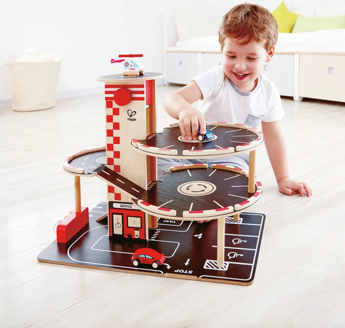 Hape Park & Go Garage 404507