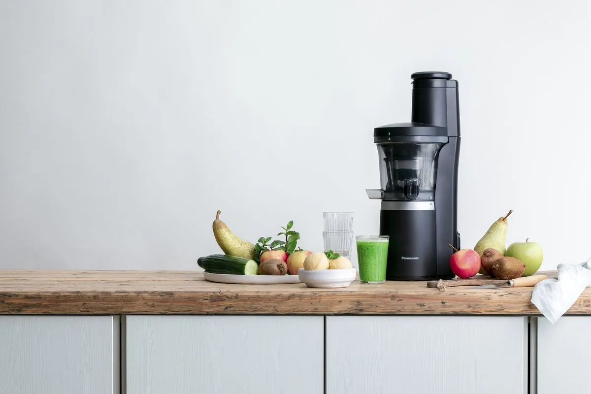 Panasonic MJ-L700KXE Slowjuicer - 150W - Mat Zwart