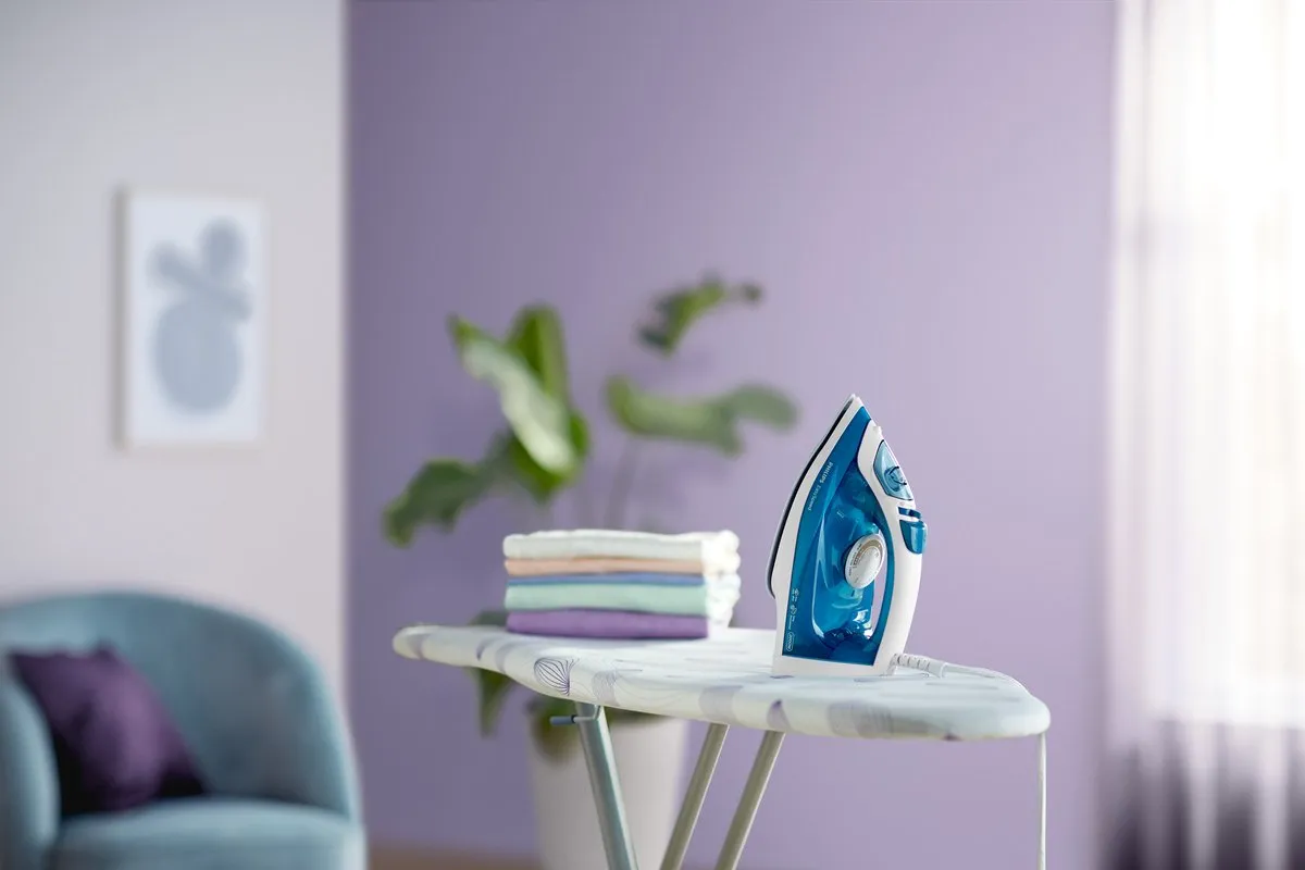 Philips EasySpeed GC1744/20 Stoomstrijkijzer - 2000W - Blauw/Wit