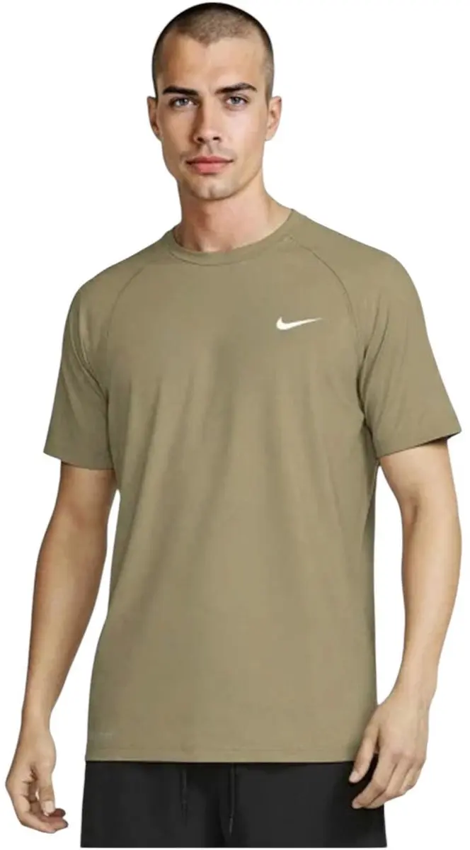 Nike Essential Hydroguard Shirt L