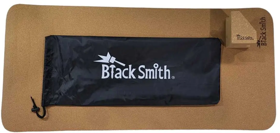 Blacksmith M58 Cork Work Mat Set - Werkmat & Halssteun - afbeelding 6 van 6