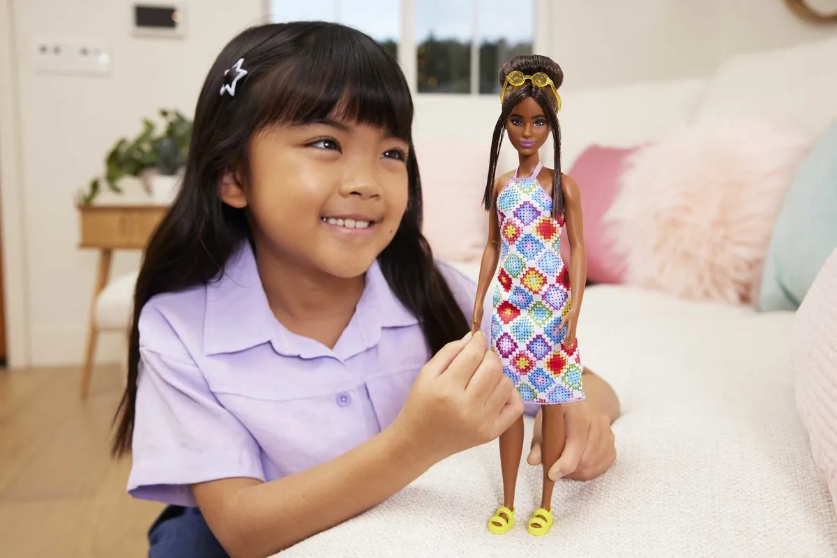 Barbie Fashionistas HJT07 Pop - Meerkleurig