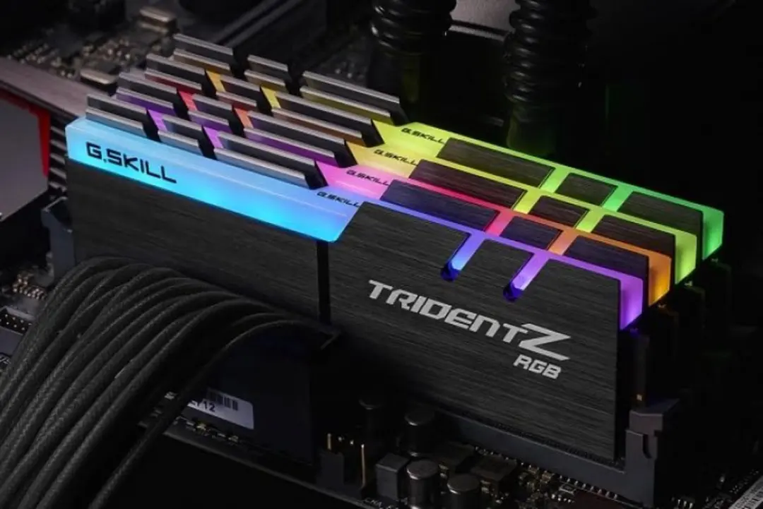 G.Skill Trident Z RGB F4-3200C16Q-64GTZR DDR4 Geheugen - 64GB (4x16GB)
