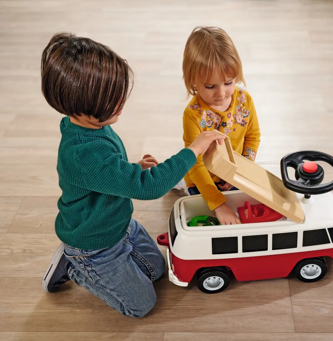 BIG Loopfiets Baby Volkswagen - 4 Wielen - Rood/Wit - afbeelding 6 van 6