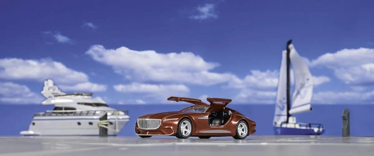 SIKU Vision Mercedes-Maybach 6 Staal 11,5cm Rood