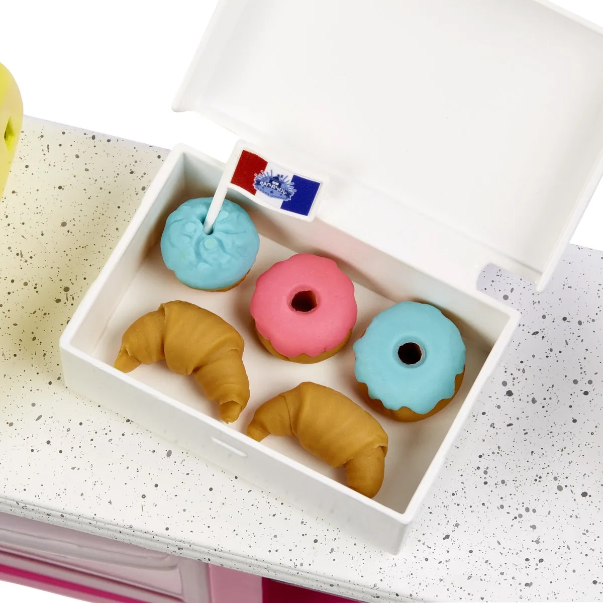 Barbie Buddys Café Speelset - afbeelding 3 van 6
