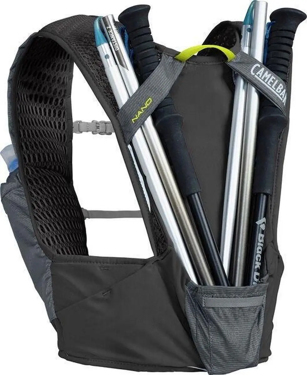 CamelBak Nano Vest - Maat S - 2x500ml - 8 Zakken - Zwart