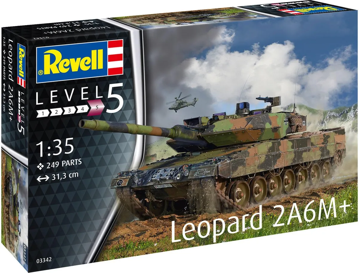 Revell 03342 Leopard 2 A6M+ Tank Modelbouwpakket - 1:35 - Multi