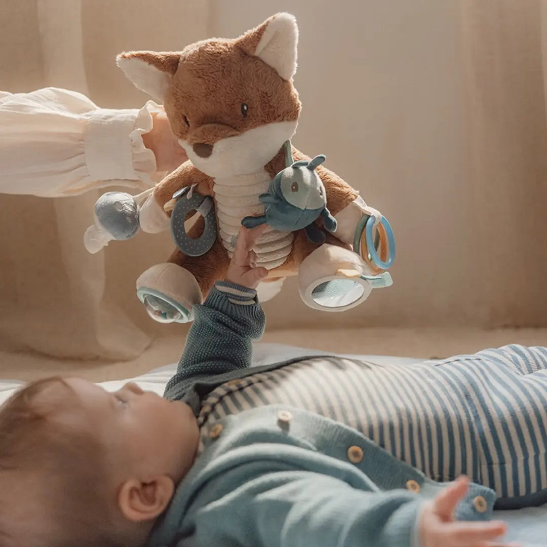 Little Dutch Activiteitenknuffel Vos Forest Friends - afbeelding 6 van 6