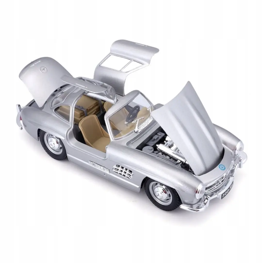 Bburago Mercedes-Benz 300 SL 1:24 Modelauto - Zilver - afbeelding 5 van 6
