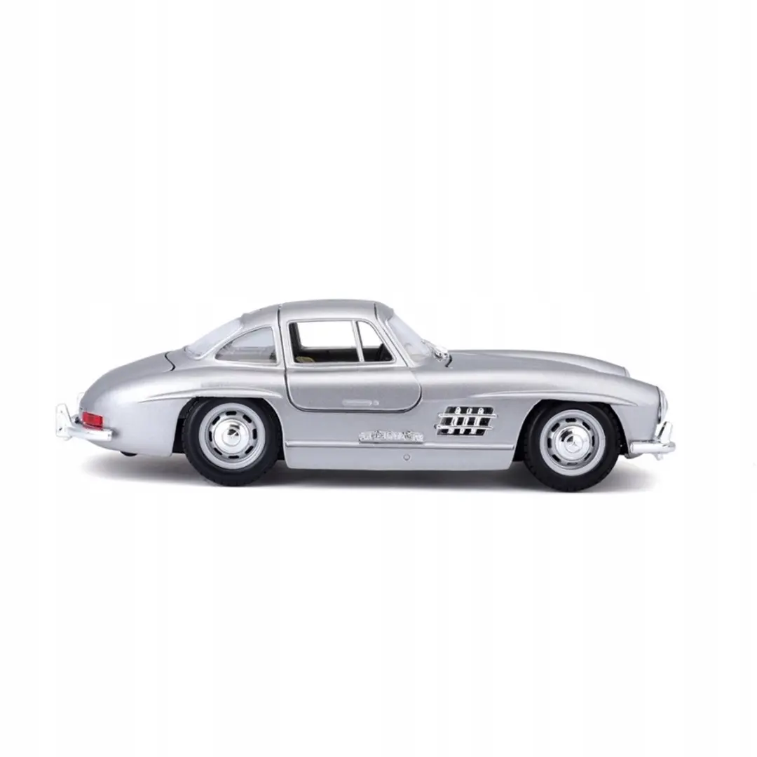 Bburago Mercedes-Benz 300 SL 1:24 Modelauto - Zilver - afbeelding 6 van 6