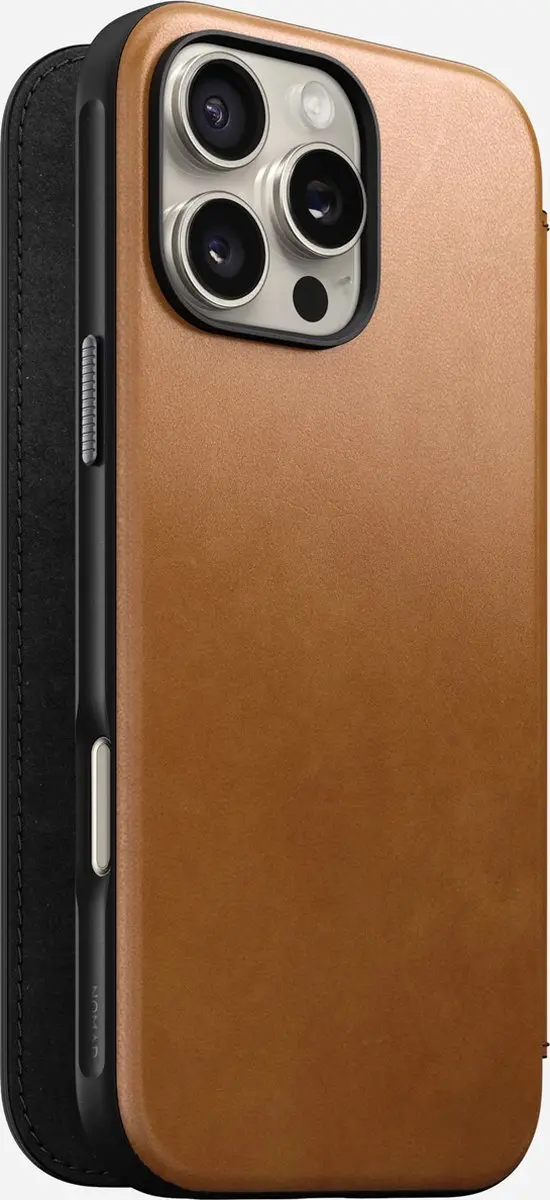 NOMAD NM01673385 Hoesje iPhone 16 Pro Max - Echt Leer Bruin