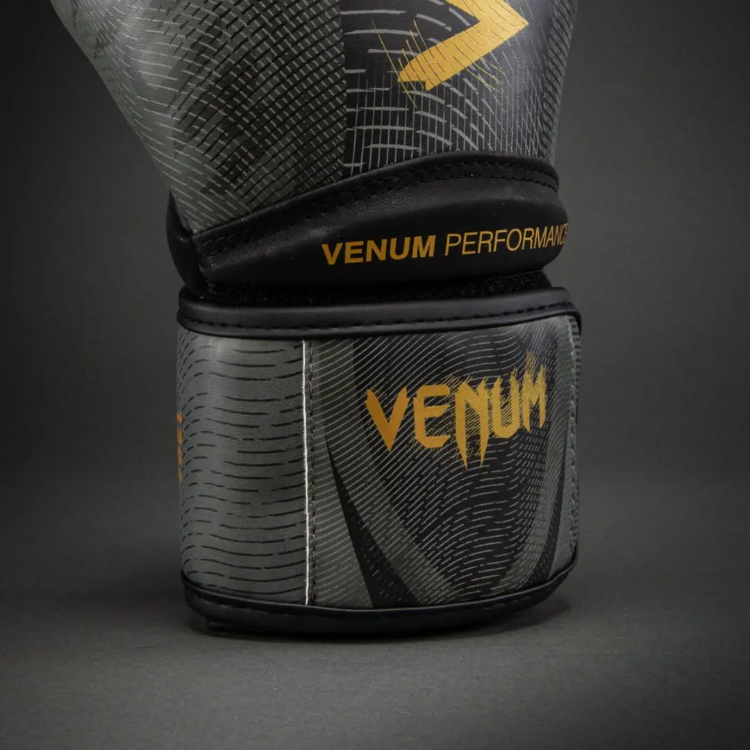 Venum Galactic 3.0 Bokshandschoenen 12 OZ - Zwart/Goud