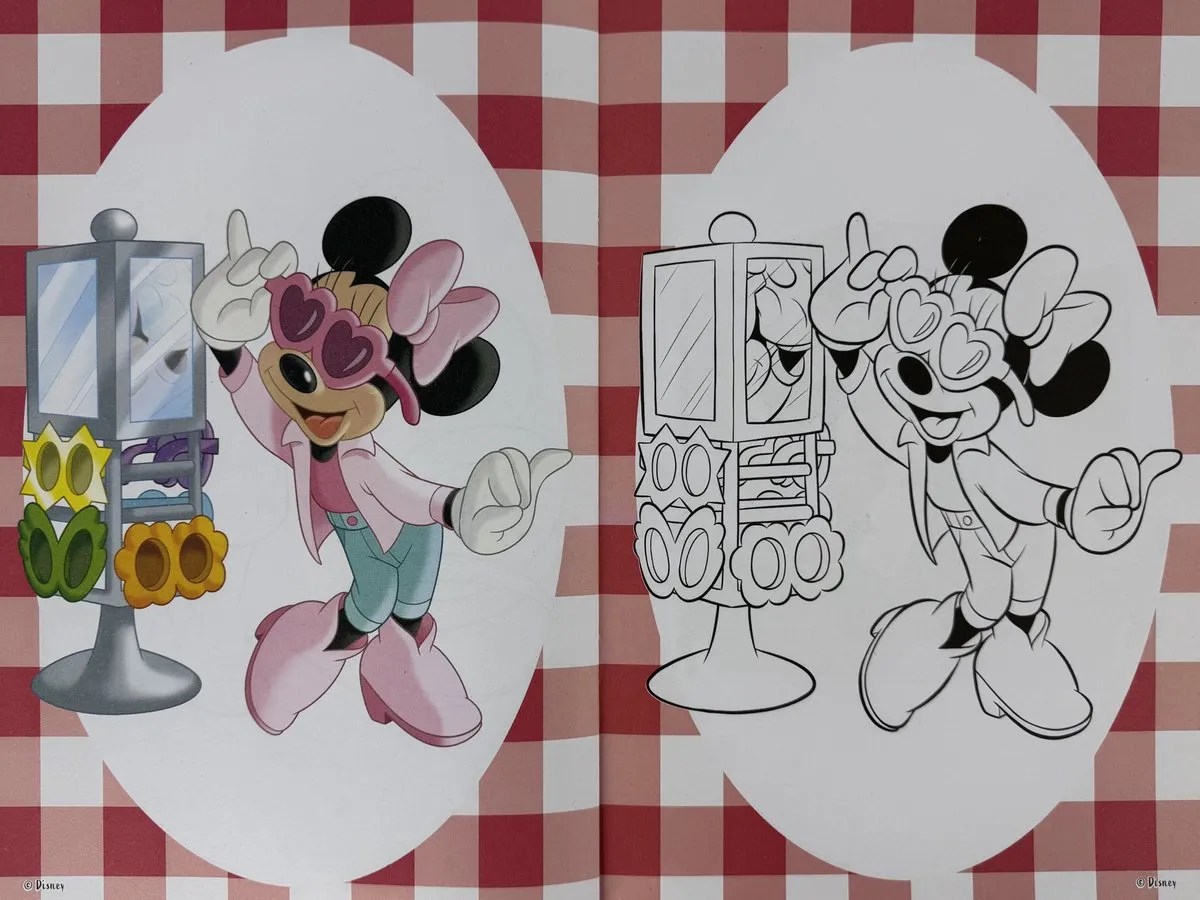 Disney Minnie Mouse Kleurboek - 32 Pagina's - Rood/Wit