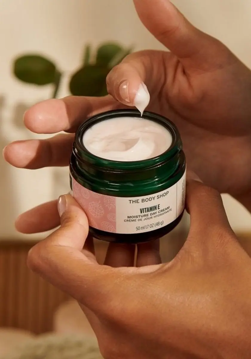 The Body Shop Vitamin E Moisture Day Cream