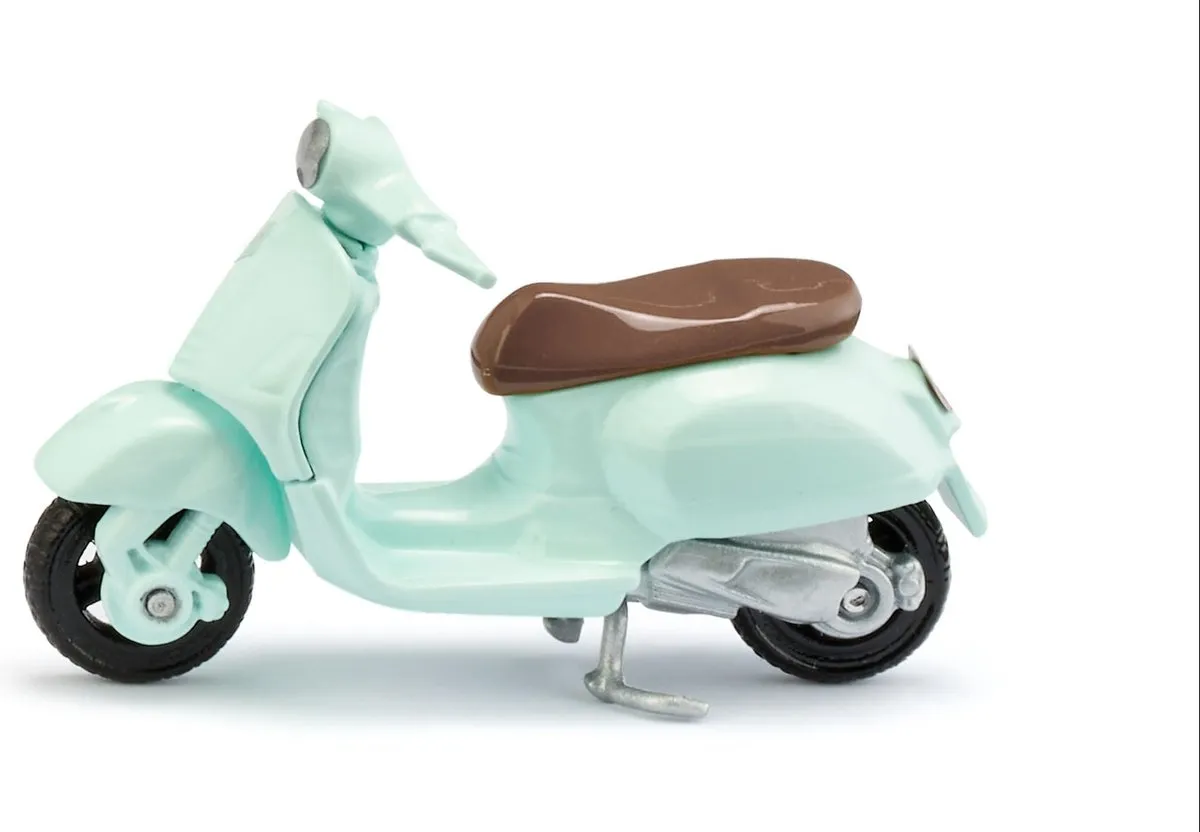SIKU Vespa 125 GTS Super Scooter SK1296