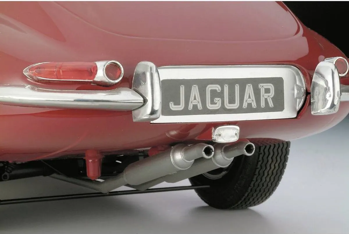 Revell Modelbouwpakket Auto - 07717 Jaguar E-Type - Oldtimer Plastic - 1:8 - Modelbouw