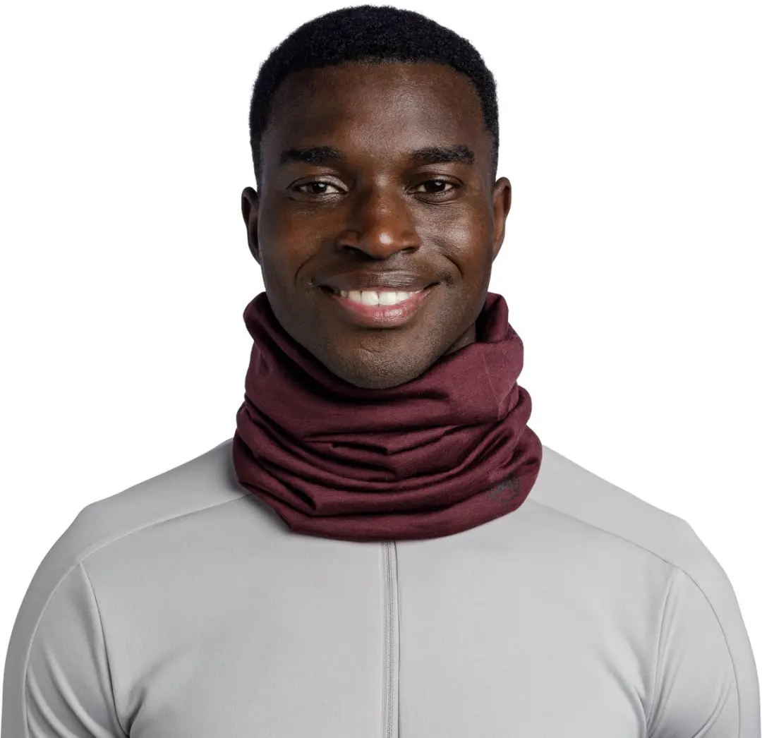 Buff Merino Lightweight Nekwarmer - SOLID GARNET - One Size