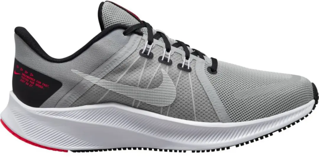 NIKE Quest 4 Hardloopschoenen Mannen