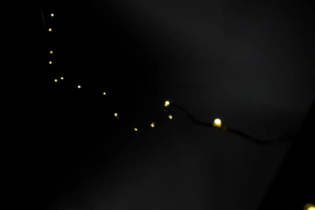 Groenovatie LED Feestverlichting 5m Warm Wit - IP65 - 3xAA - afbeelding 6 van 6