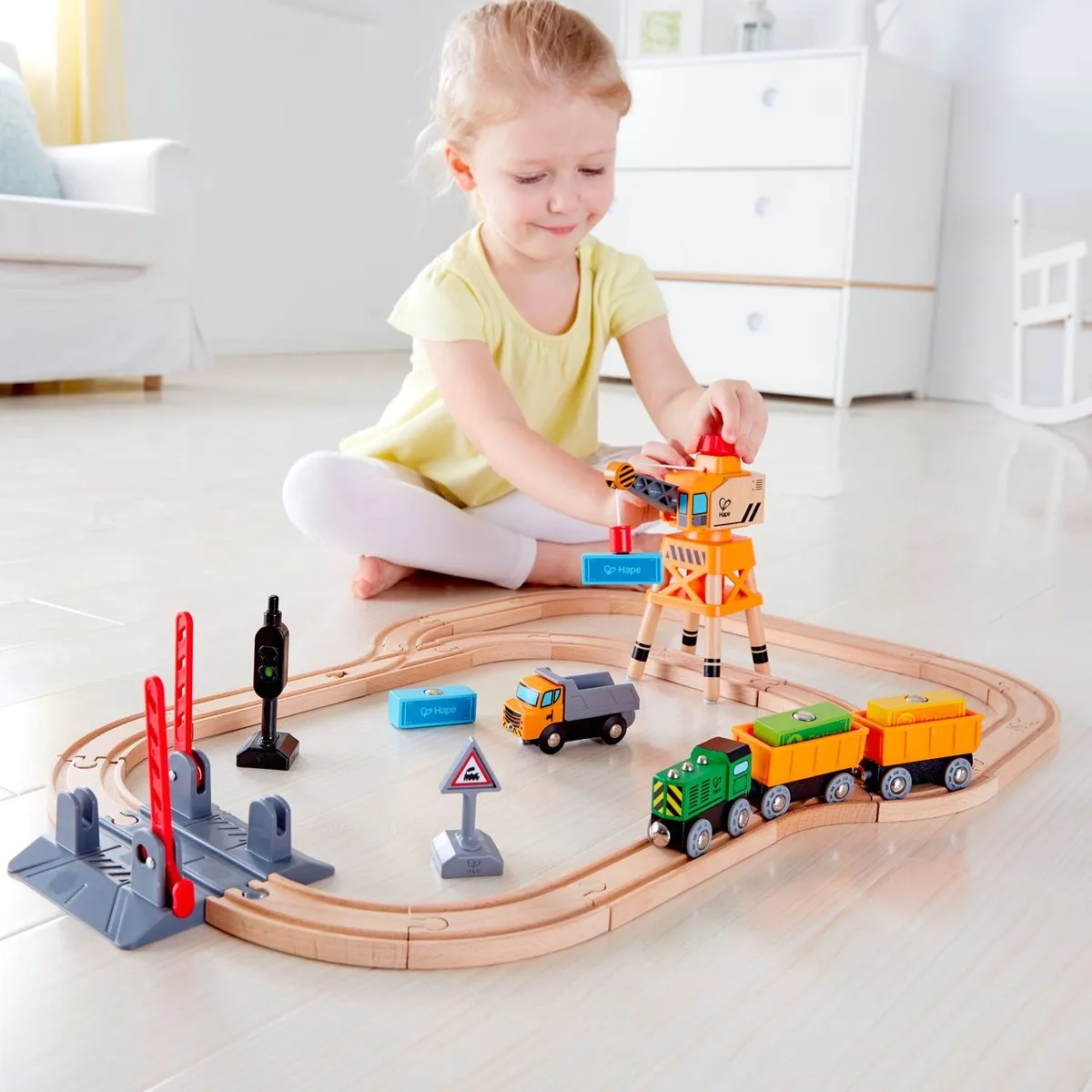 Hape Treinbaan Magneetkraan E3732 - 34-delig Multicolor - afbeelding 6 van 6