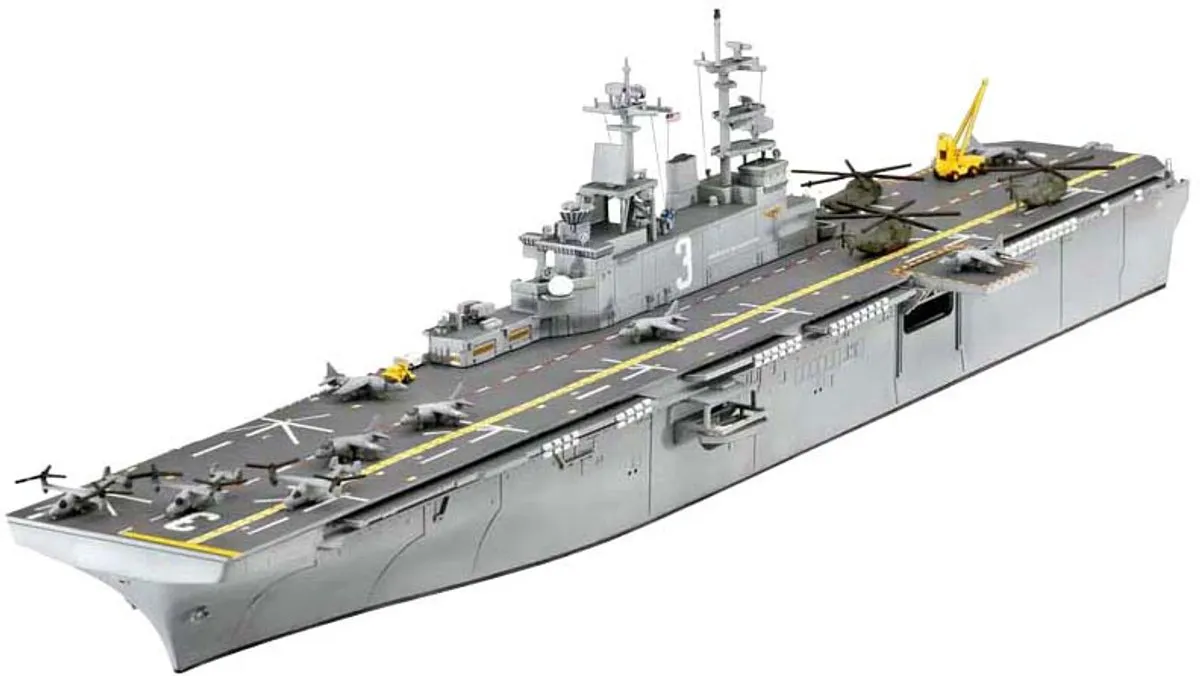 Revell 65178 Assault Carrier USS Wasp Class Modelbouwpakket 1:700 - Multi