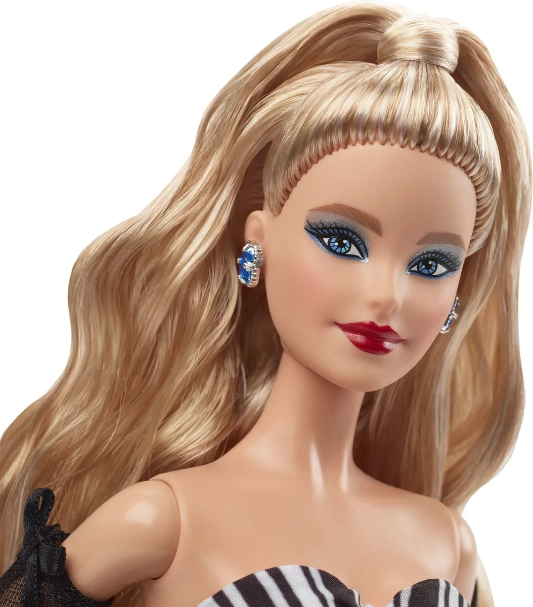 Barbie 65ste Blauwe Saffieren Verjaardag Modepop - MPN 0194735181032