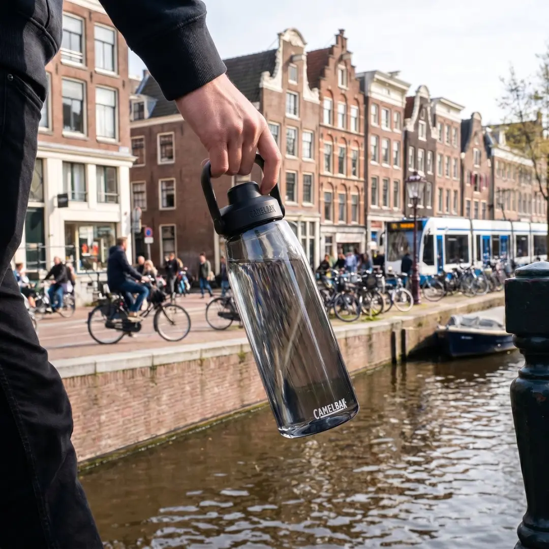 CamelBak Thrive Chug Drinkfles 1L - Antraciet