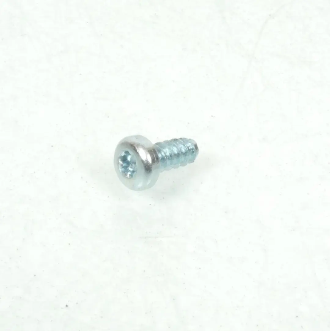Vis torx Ø5mm L12mm pour moto Rieju 125 MRT LC EURO 5 2021 0/000.460.0090 Neuf