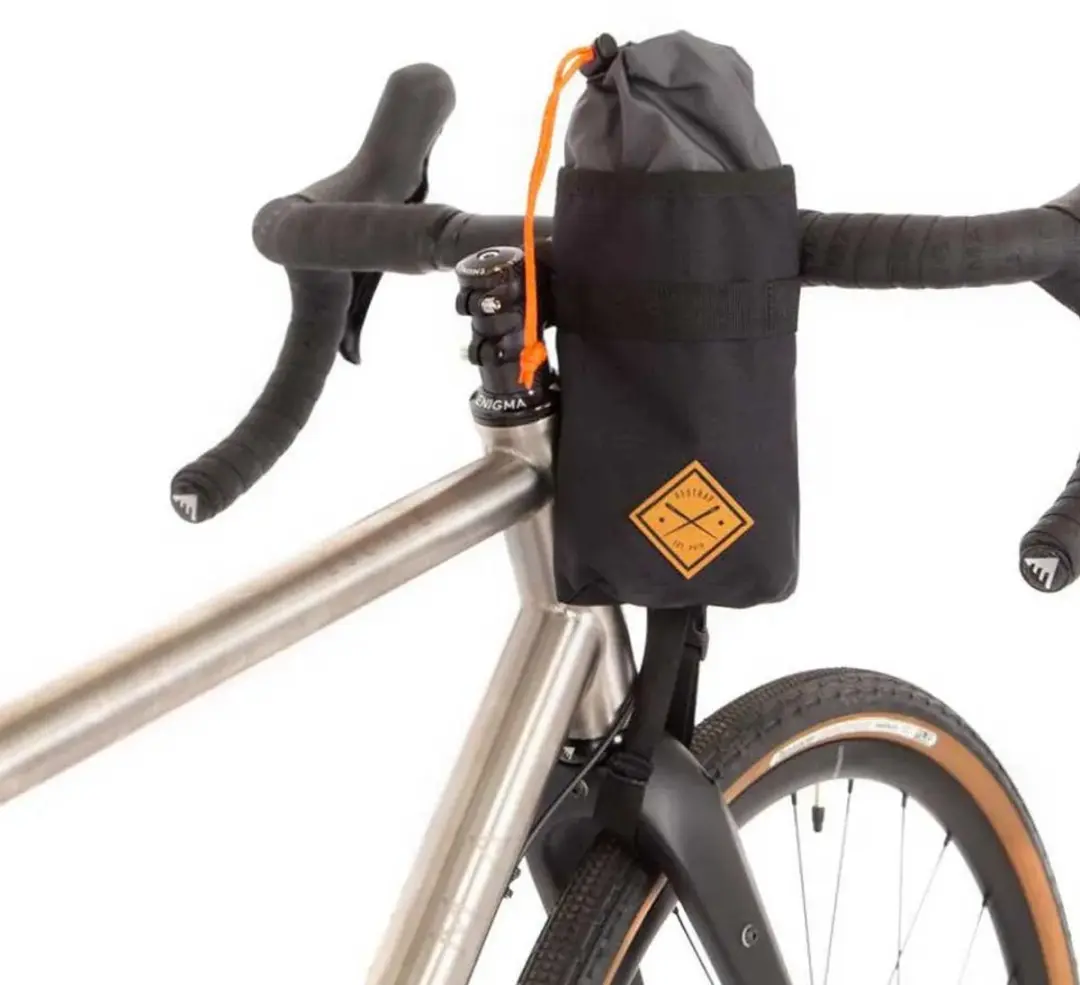 Restrap Stuurtasje Bidonhouder 1.1L - Zwart - afbeelding 4 van 6