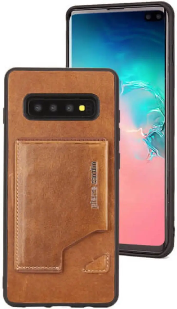 Bruin hoesje van Pierre Cardin