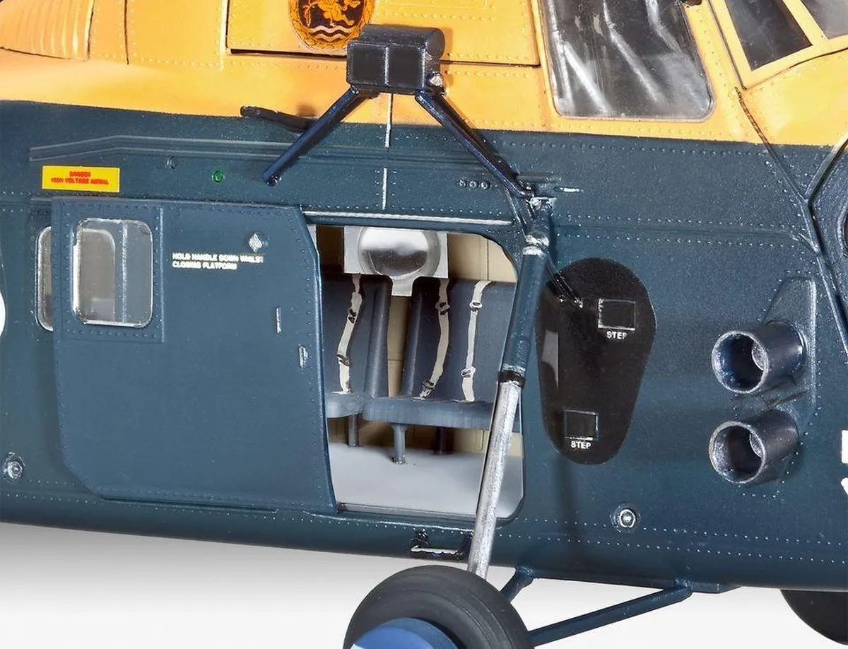 Revell Westland Wessex HAS Mk.3 1:48 Montagekit - 133 Onderdelen - Geel/Blauw