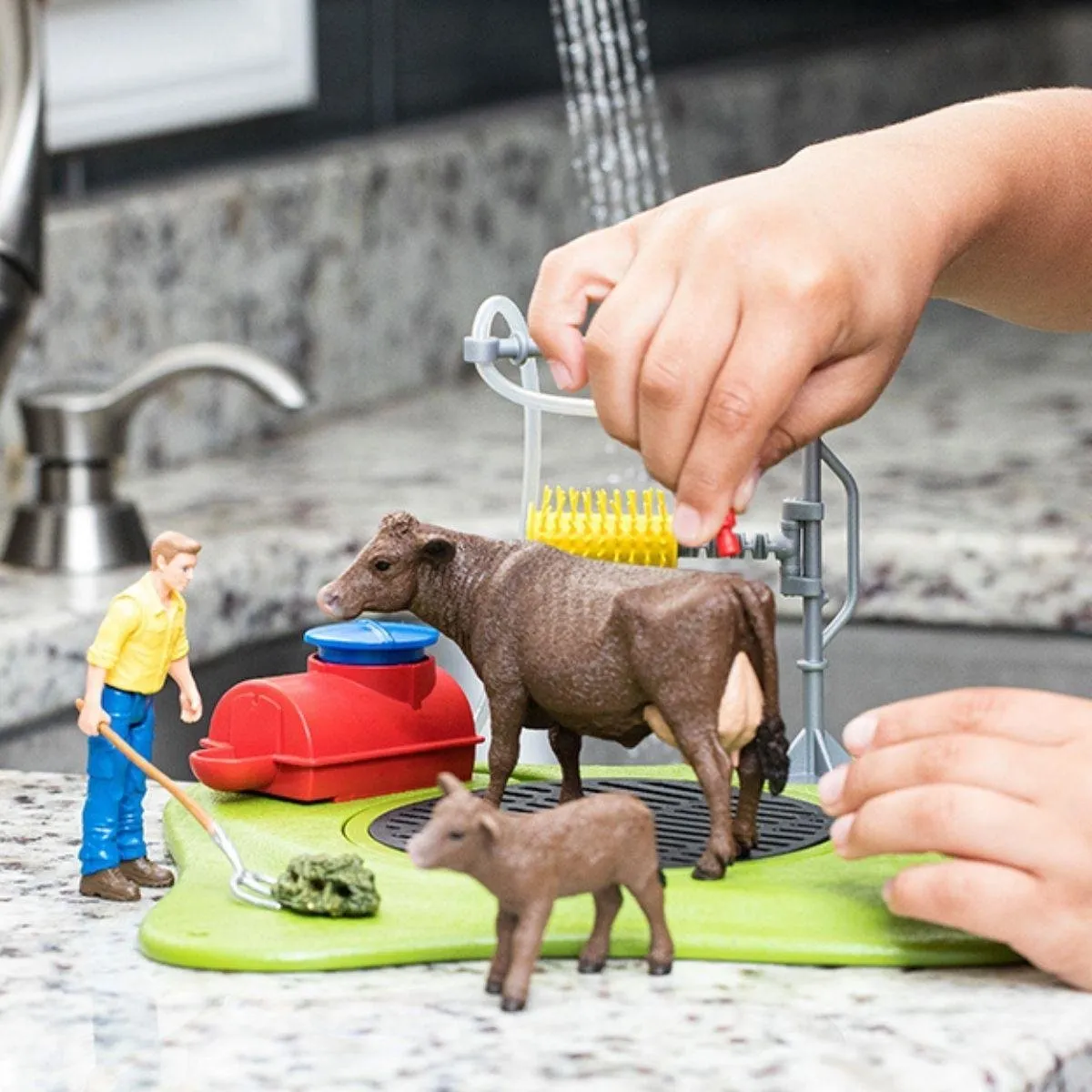 Schleich Farm World Wasstation Koeien Speelfiguurenset 17-delig