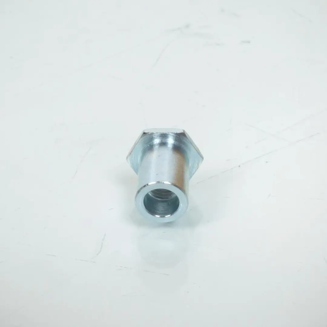Écrou canon fixation pot d'échappement pour moto Aprilia 50 SX 2011-2020 86740