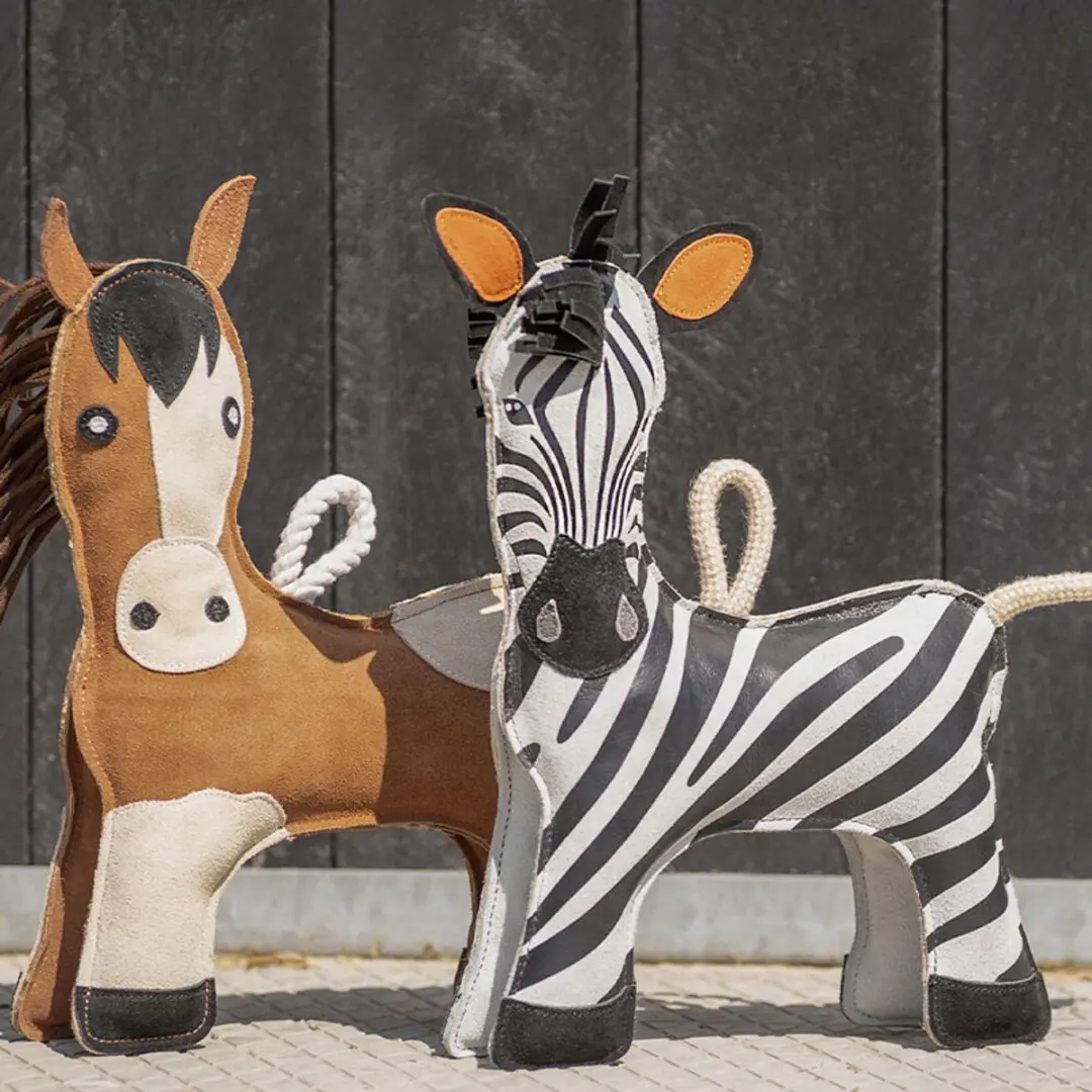 QHP Stalmaatje 3D Paard - 35x25cm - Bruin